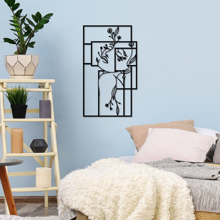 Wallity Flower Woman 1 - L Wallity Flower Woman 1 - L